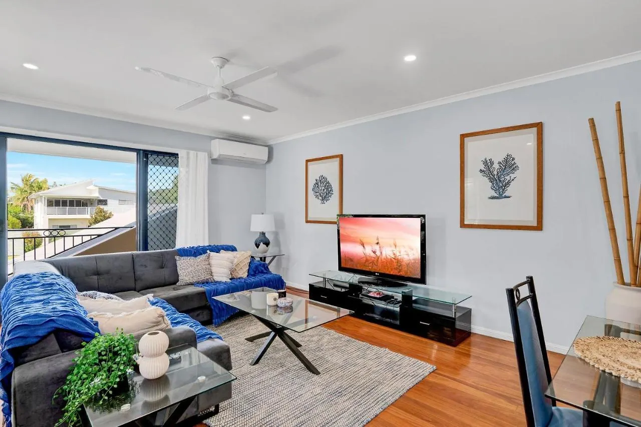 Unit 2 Of 6 Indigo Avenue Rainbow Beach Ausztrália